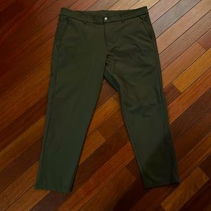Men’s Lululemon ABC warp stream olive green classic fit trouser size 36 x 32
